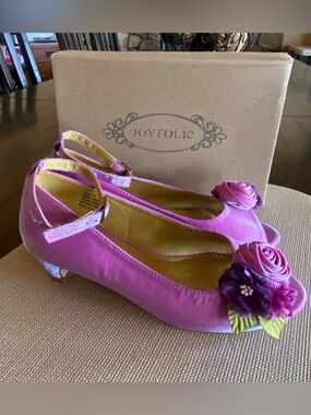 Girls JOYFOLIE Charlotte Heels Shoes size 3 Youth